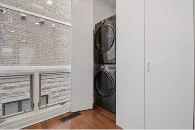 678 N Peoria Street #C, Chicago, IL 60642 - Photo 23