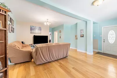 5621 S Sawyer Avenue, Chicago, IL 60629 - Photo 5