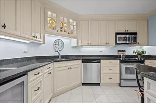 640 Winnetka Mews, Winnetka, IL 60093 - Photo 13