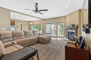 1503 English Oak Dr, Champaign, IL 61822 - Photo 13