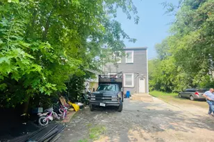 9931 S Ewing Ave, Chicago, IL 60617 - Photo 17