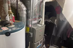 9931 S Ewing Ave, Chicago, IL 60617 - Photo 15