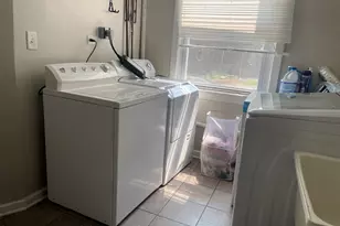 9931 S Ewing Ave, Chicago, IL 60617 - Photo 9