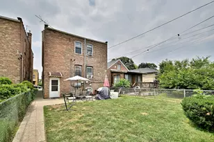 1835 Home Ave, Berwyn, IL 60402 - Photo 29