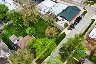 260 N Linden Ave, Westmont, IL 60559 - Photo 1