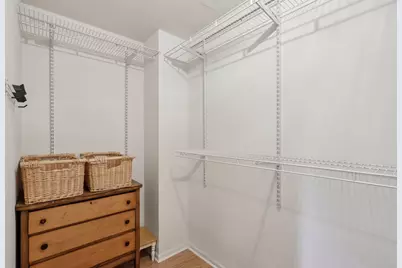 2735 Hillsboro Boulevard, Aurora, IL 60503 - Photo 25