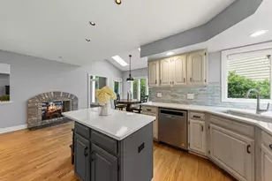 816 Spindletree Ave, Naperville, IL 60565 - Photo 15