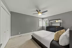 816 Spindletree Ave, Naperville, IL 60565 - Photo 29