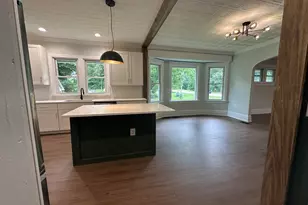 1034 N 5th Ave, Saint Charles, IL 60174 - Photo 11