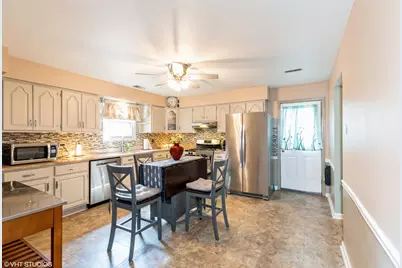 18241 Gottschalk Avenue, Homewood, IL 60430 - Photo 7