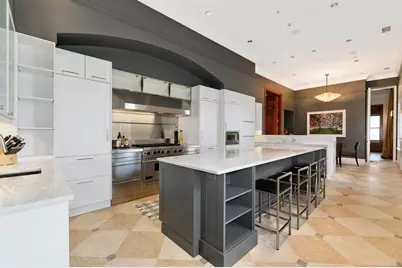 189 E Lake Shore Drive #PH18, Chicago, IL 60611 - Photo 25