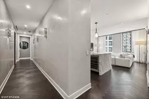 403 N Wabash Ave, Chicago, IL 60611 - Photo 21