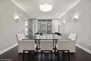 403 N Wabash Ave, Chicago, IL 60611 - Photo 3