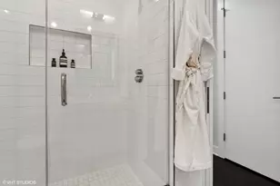 403 N Wabash Ave, Chicago, IL 60611 - Photo 39