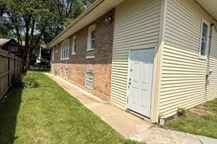 11949 S Yale Ave, Chicago, IL 60628 - Photo 33