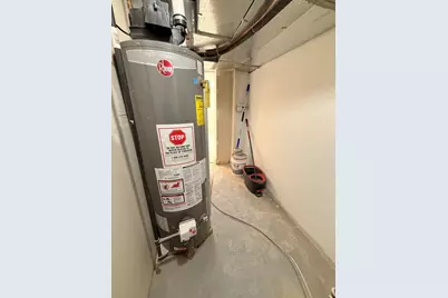 11949 S Yale Avenue, Chicago, IL 60628 - Photo 29