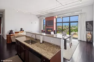 1524 S Sangamon St, Chicago, IL 60608 - Photo 3