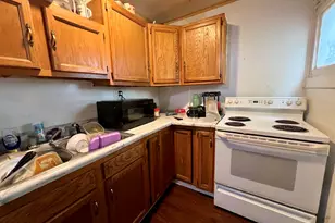 2502 Pine Ave, Mattoon, IL 61938 - Photo 11