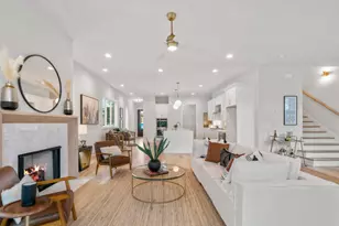 525 N Lockard Ln, Highwood, IL 60040 - Photo 7