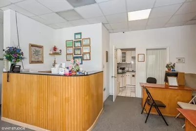 3901 Oakton Street, Skokie, IL 60076 - Photo 9