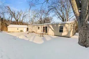 1101 James Ct, Mahomet, IL 61853 - Photo 25