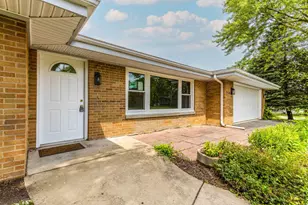 25610 S Parkside Dr, Channahon, IL 60410 - Photo 7