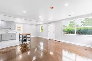 4677 W 84th Pl, Chicago, IL 60652 - Photo 9