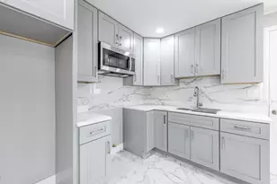 4677 W 84th Pl, Chicago, IL 60652 - Photo 11