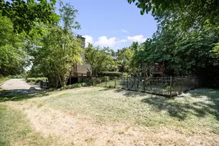 4 Keri Ln, Burr Ridge, IL 60527 - Photo 3