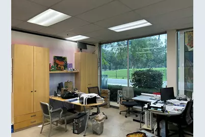 4242 W Bryn Mawr Avenue, Chicago, IL 60646 - Photo 3