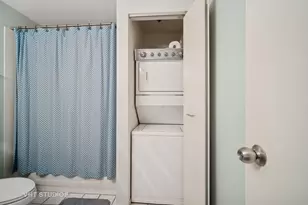 1030 Arbor Ln, Northfield, IL 60093 - Photo 9