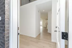 1313 Woodbine Rd, Bloomington, IL 61704 - Photo 7