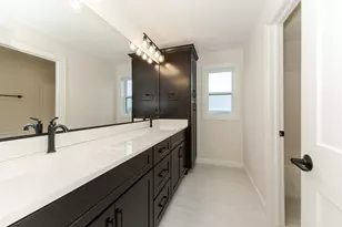 1313 Woodbine Rd, Bloomington, IL 61704 - Photo 13