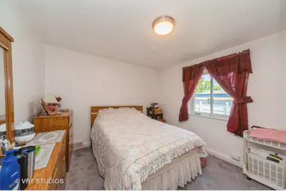 2864 Washington Street, Waukegan, IL 60085 - Photo 15