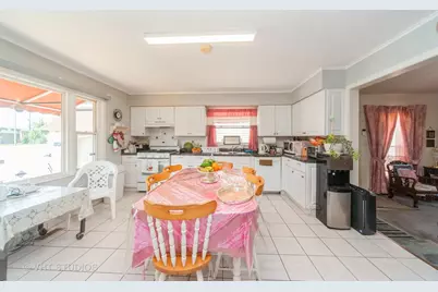 2864 Washington Street, Waukegan, IL 60085 - Photo 11