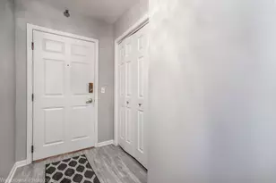 7091 W Touhy Ave, Niles, IL 60714 - Photo 5