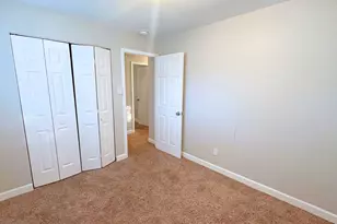 948 Dartmouth Ave, Matteson, IL 60443 - Photo 9