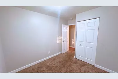 948 Dartmouth Avenue, Matteson, IL 60443 - Photo 7