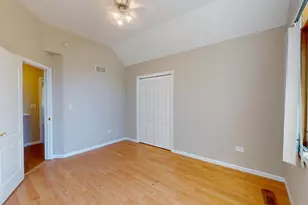 1305 Campbell St, Joliet, IL 60435 - Photo 37