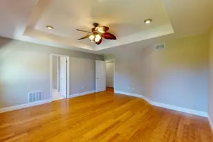 1305 Campbell St, Joliet, IL 60435 - Photo 31