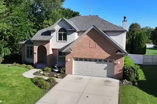 1305 Campbell St, Joliet, IL 60435 - Photo 1