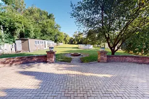 1305 Campbell St, Joliet, IL 60435 - Photo 59