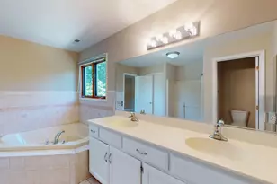 1305 Campbell St, Joliet, IL 60435 - Photo 33