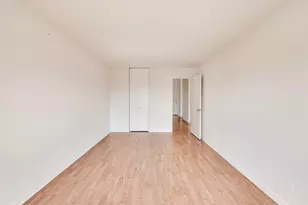 701 W Huntington Commons Rd, Mount Prospect, IL 60056 - Photo 11