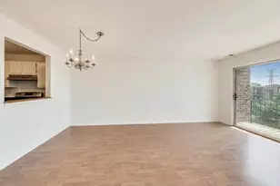 701 W Huntington Commons Rd, Mount Prospect, IL 60056 - Photo 5