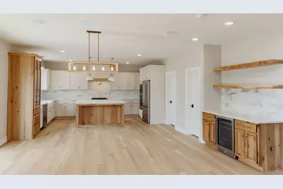 22736 Parkview Lane, Frankfort, IL 60423 - Photo 3