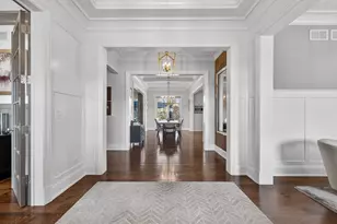 39W162 Longmeadow Ln, Saint Charles, IL 60175 - Photo 3