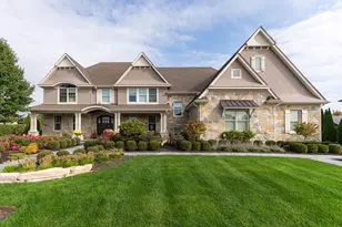 39W162 Longmeadow Ln, Saint Charles, IL 60175 - Photo 1