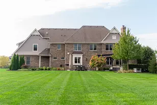 39W162 Longmeadow Ln, Saint Charles, IL 60175 - Photo 59