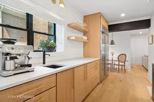 1473 Edgewood Ln, Winnetka, IL 60093 - Photo 9